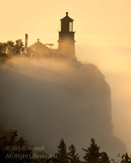 SplitRock Lighthouse at sunrise in the fog